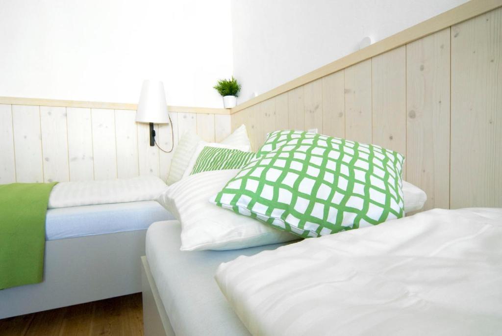 Hotel Kolping Халайн Стая снимка